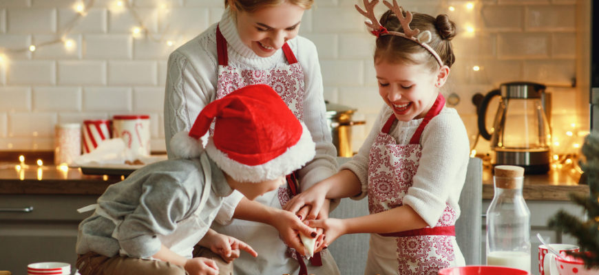 Happy,Funny,Family,Mother,And,Children,Bake,Christmas,Cookies,On